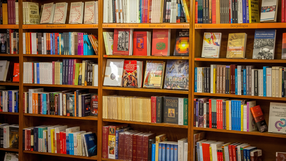  Półki z książkami