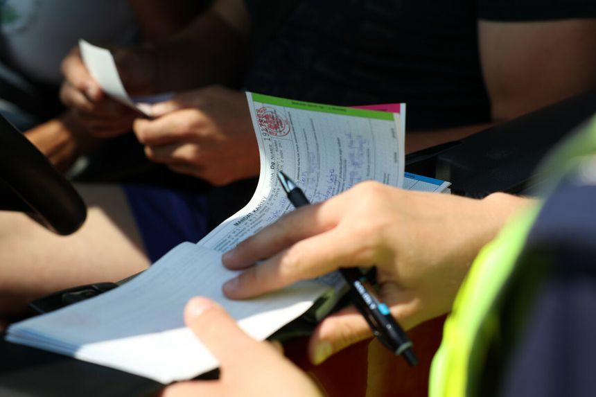 Karty parkingowe dla niepełnosprawnych