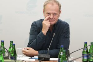premier Donald Tusk