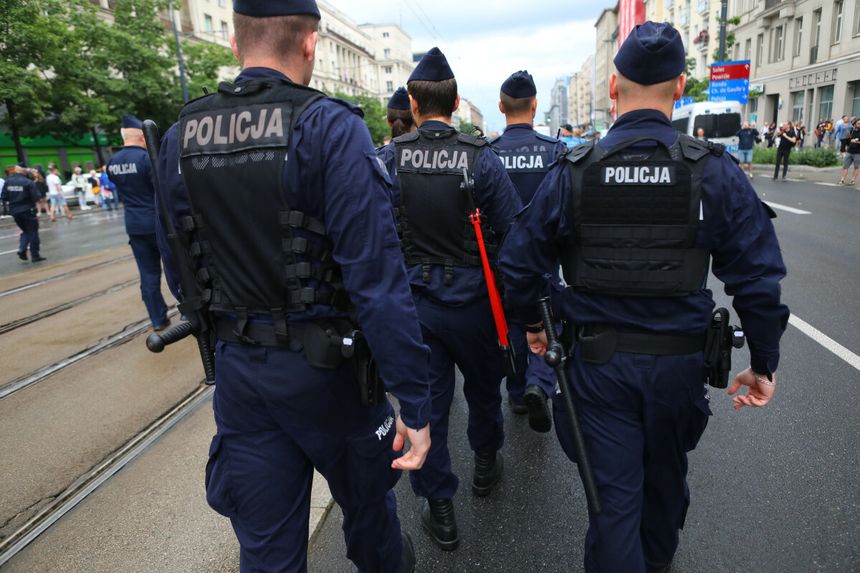 Czy 11 listopada, w trakcie Marszu Niepodległości, policjanci będą strajkować?