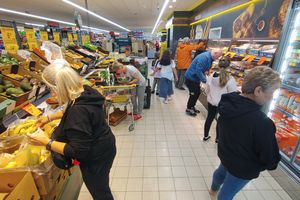 Zakupy w supermarkecie 