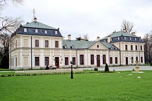 Pałac w Sieniawie 