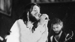 Ryszard Riedel podczas koncertu