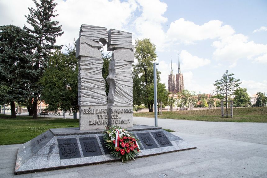 Pomnik we Wrocławiu