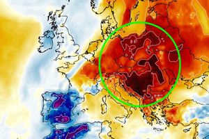 Mapa anomalii temperatury