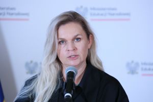 Barbara Nowacka na konferencji prasowej
