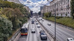 Długi weekend sierpniowy: rozkład jazdy autobusów w Warszawie