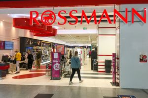 Rusza promocja na perfumy w Rossmannie