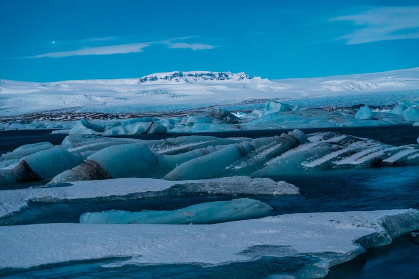 Jezioro Jökulsárlón na Islandii