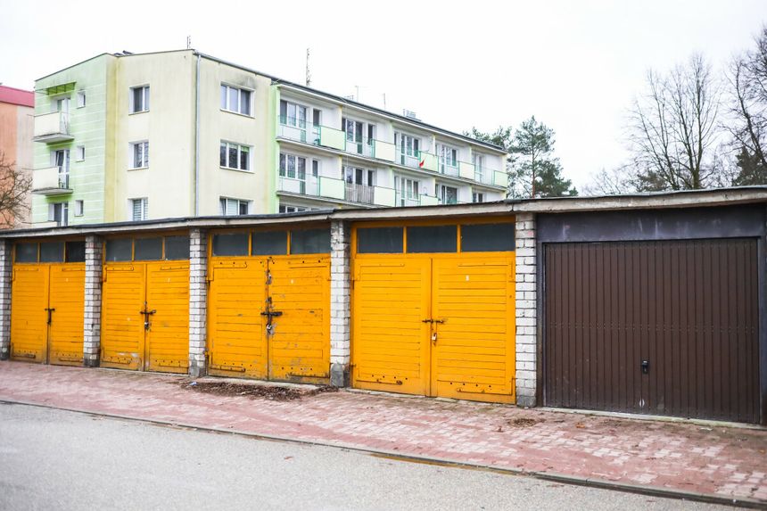 garaże