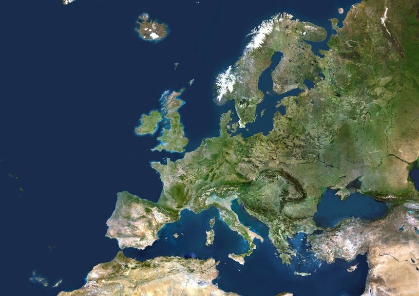 Europa zdjęcia satelitarne