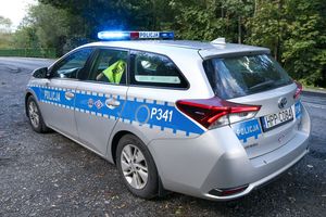 radiowóz policyjny, zdj. ilustracyjne