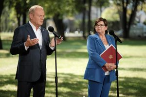 Donald Tusk i Izabela Leszczyna