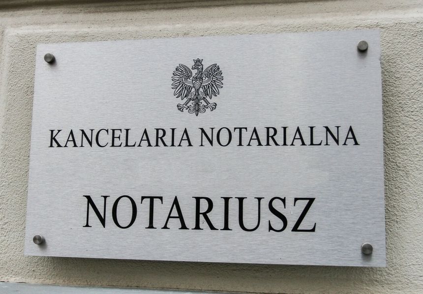 szyld notariusza