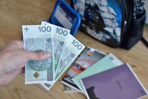Pieniądze na wyprawkę szkolną Dobry Start 