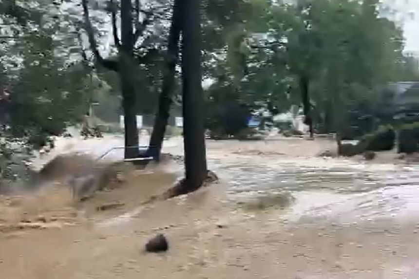 Pęka tama w Stroniu Śląskim