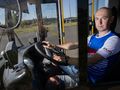Szymon Kornacki w autobusie