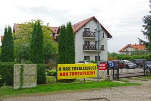 ogłoszenie o akceptowaniu bonu turystycznego