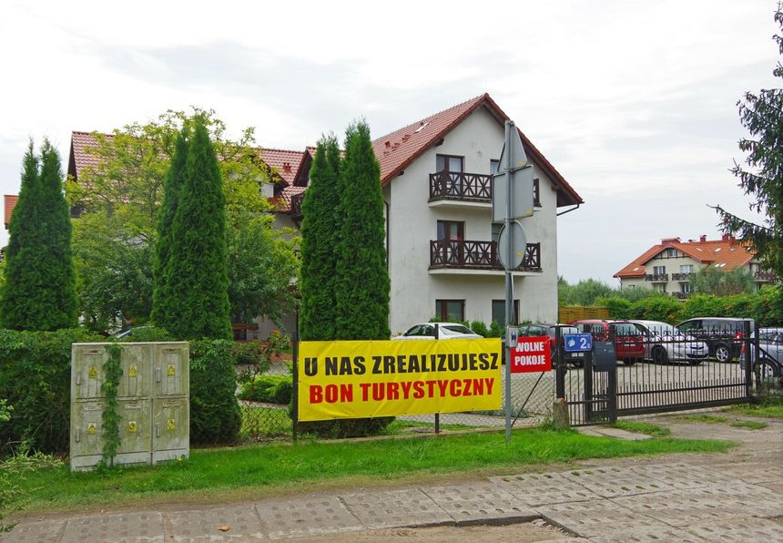 ogłoszenie o akceptowaniu bonu turystycznego