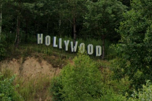 Napis Hollywood w Polsce