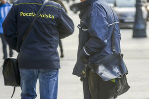 pracownik Poczty Polskiej