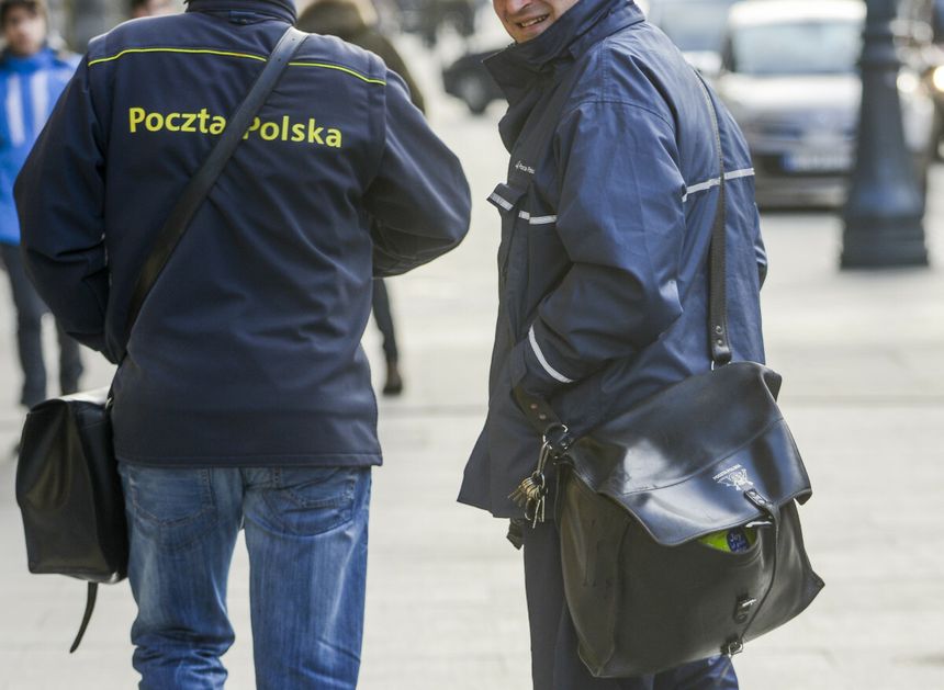 pracownik Poczty Polskiej