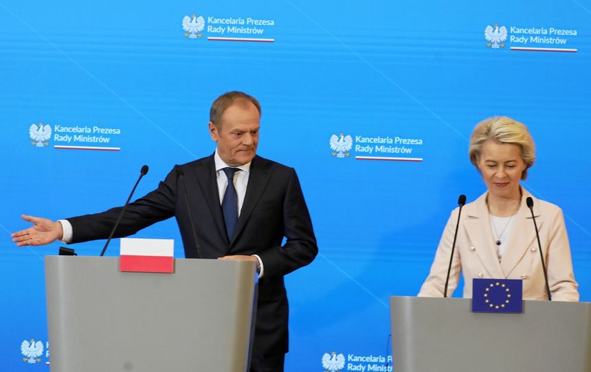 premier Donald Tusk i przewodniczaca Komisji Europejskiej Ursula von der Leyen 