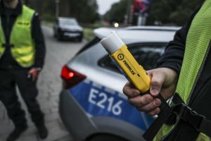 Alkomat, policja
