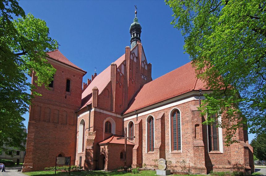 Budynek katedry w Bydgoszczy