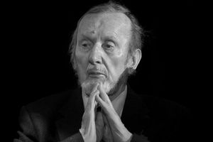 Ernest Bryll nie żyje