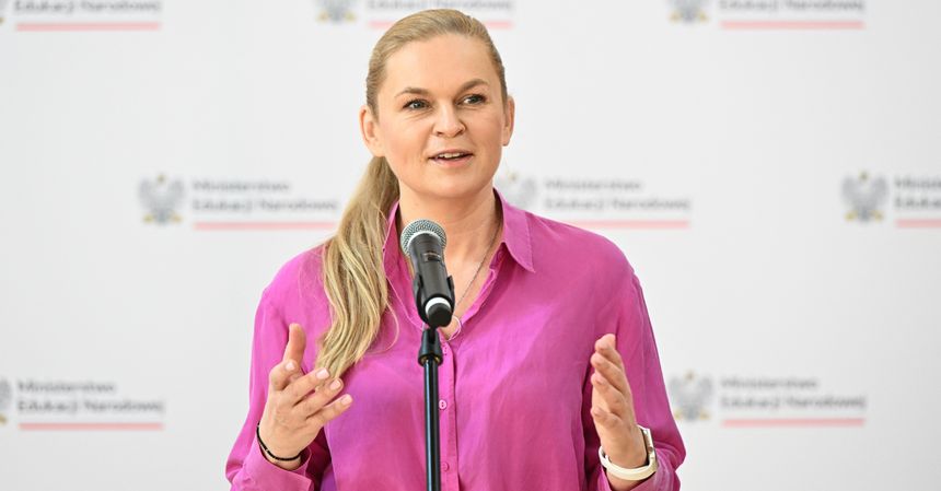 Barbara Nowacka