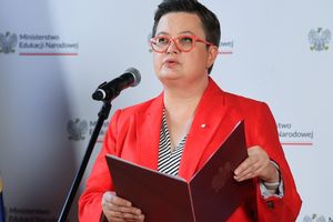 Katarzyna Lubnauer podczas konferencji prasowej