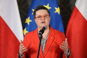 Katarzyna Lubnauer podczas konferencji prasowej