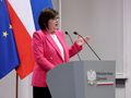 Minister zdrowia Izabela Leszczyna