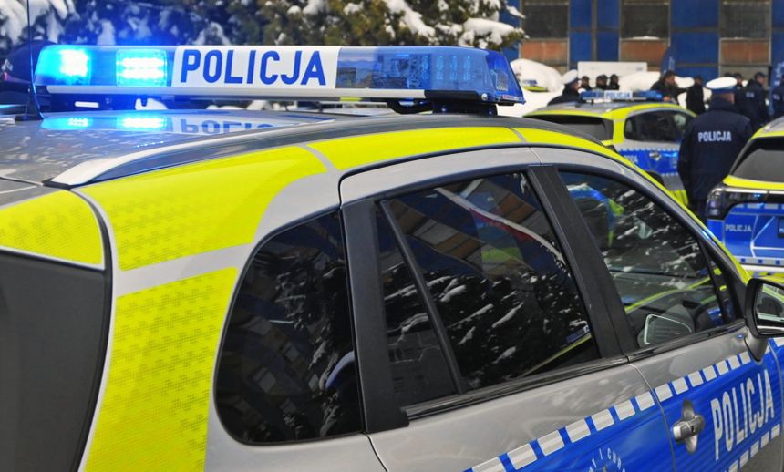 radiowóz na sygnale