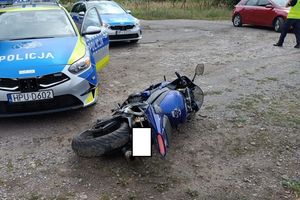 Motocykl, na którym przed policją uciekał 48-letni mieszkaniec gminy Baranów
