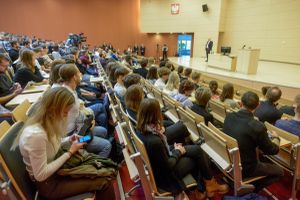 Studenci na auli