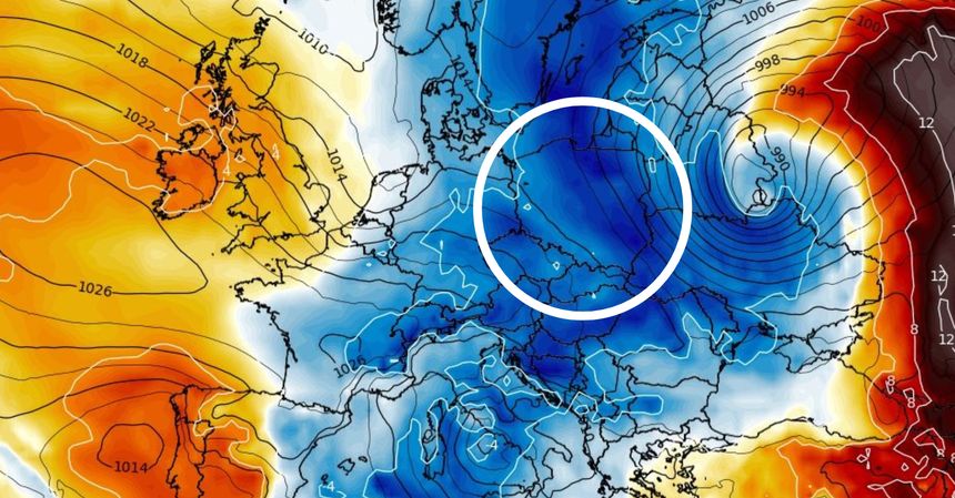 Mapa anomalii temperatury