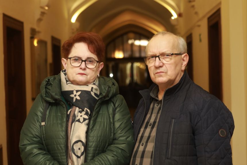  Iwona i Kazimierz Antczakowie, rodzice zmarłej Pauliny