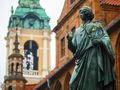 Pomnik Mikołaja Kopernika w Toruniu