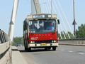 Autobus linii 100 w Warszawie