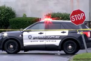 Radiowóz policji w mieście Utica