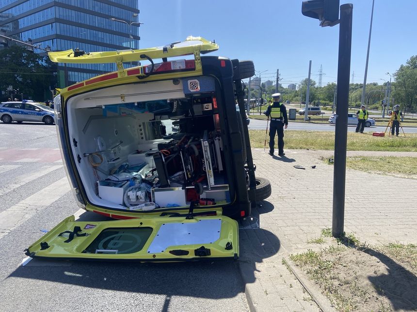 Wypadek karetki w Bydgoszczy