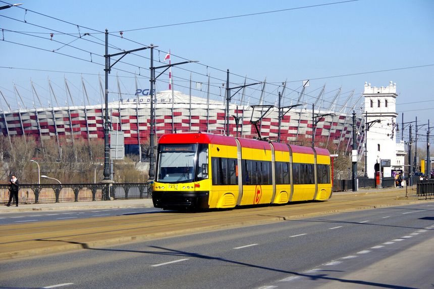 Stadion Narodowy, widok z mostu Poniatowskiego