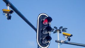 "Pułapki" na kierowców, czyli żółte kamery