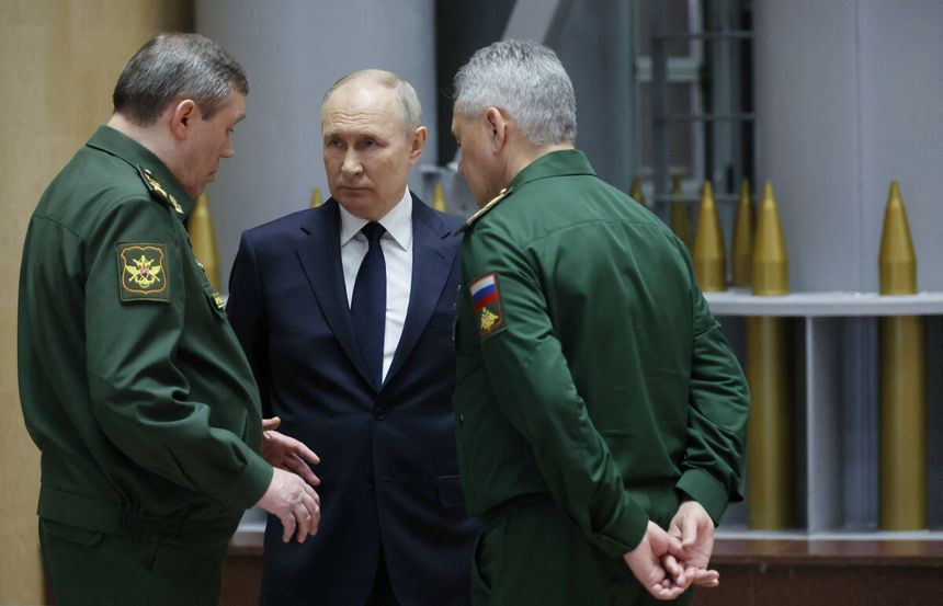 Władimir Putin, Siergiej Szojgu i Walerij Gierasimow
