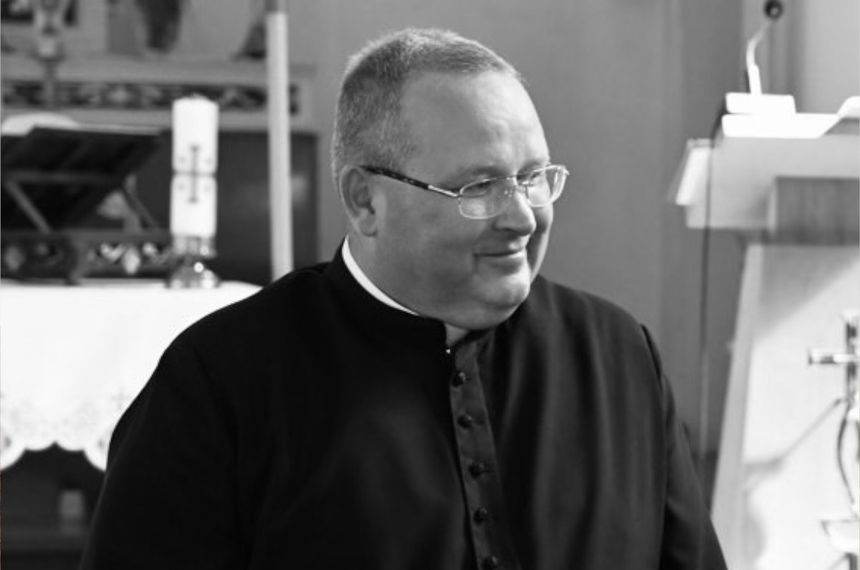 Ksiądz Maciej Chmielewski
