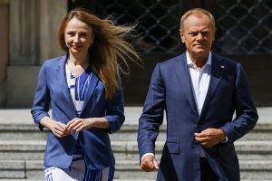 Dziemianowicz-Bąk, Tusk