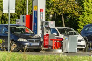 Koniec taniego paliwa? Tak kształtować się będą ceny na stacjach