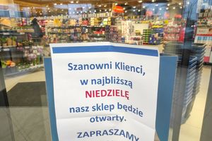 ogłoszenie o otwarciu sklepu w niedzielę